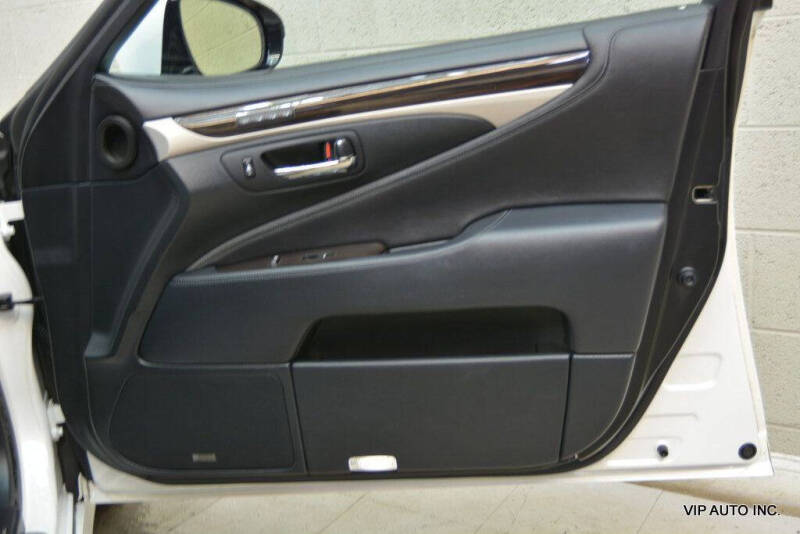 2015 Lexus LS 460