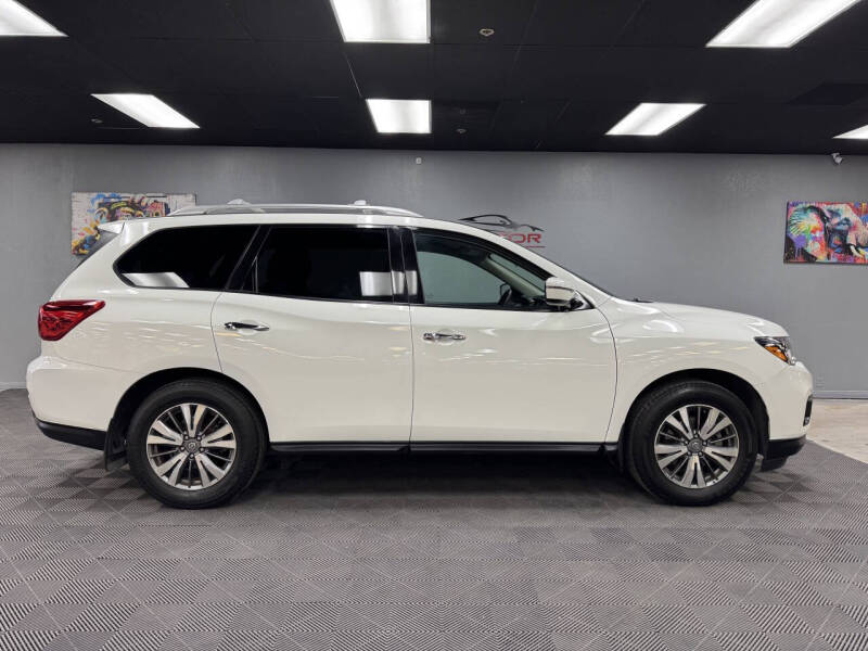 2019 Nissan Pathfinder S