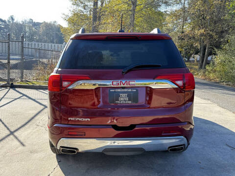 2017 GMC Acadia Denali