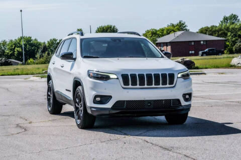 2023 Jeep Cherokee Altitude Lux