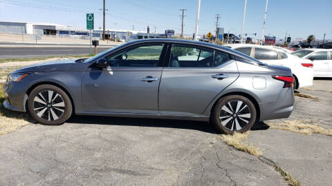 2020 Nissan Altima for sale at ELITE MOTORS in Victorville CA