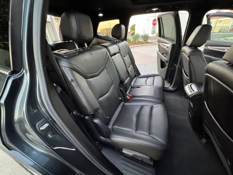 2021 Cadillac XT6 Luxury