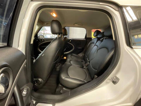 2014 MINI Countryman Cooper