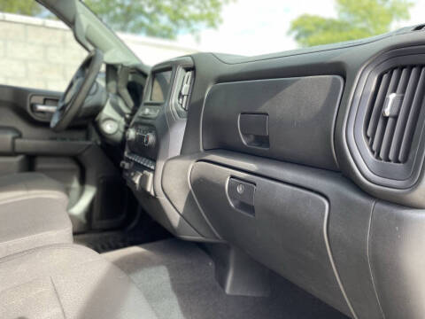 2020 Chevrolet Silverado 1500 Custom