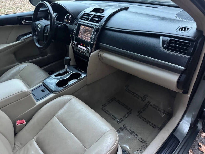 2012 Toyota Camry Hybrid