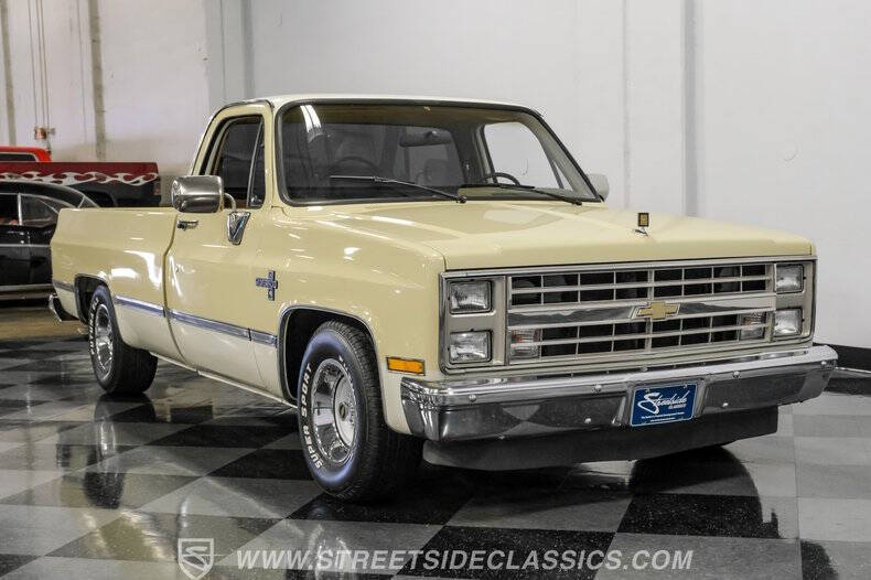 1987 Chevrolet R/V 10 Series