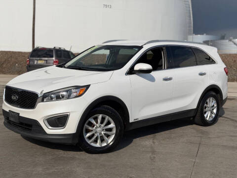 2017 Kia Sorento LX