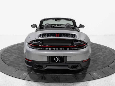 2025 Porsche 911 Carrera