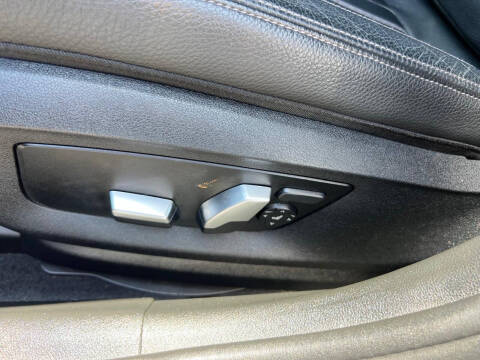 2019 BMW 5 Series 530i