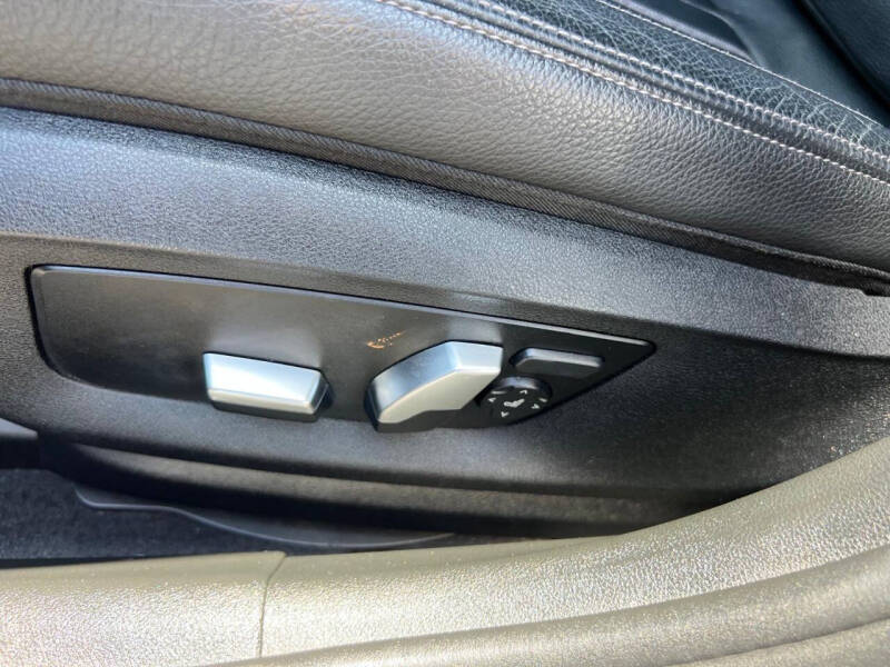 2018 BMW 5 Series 530i