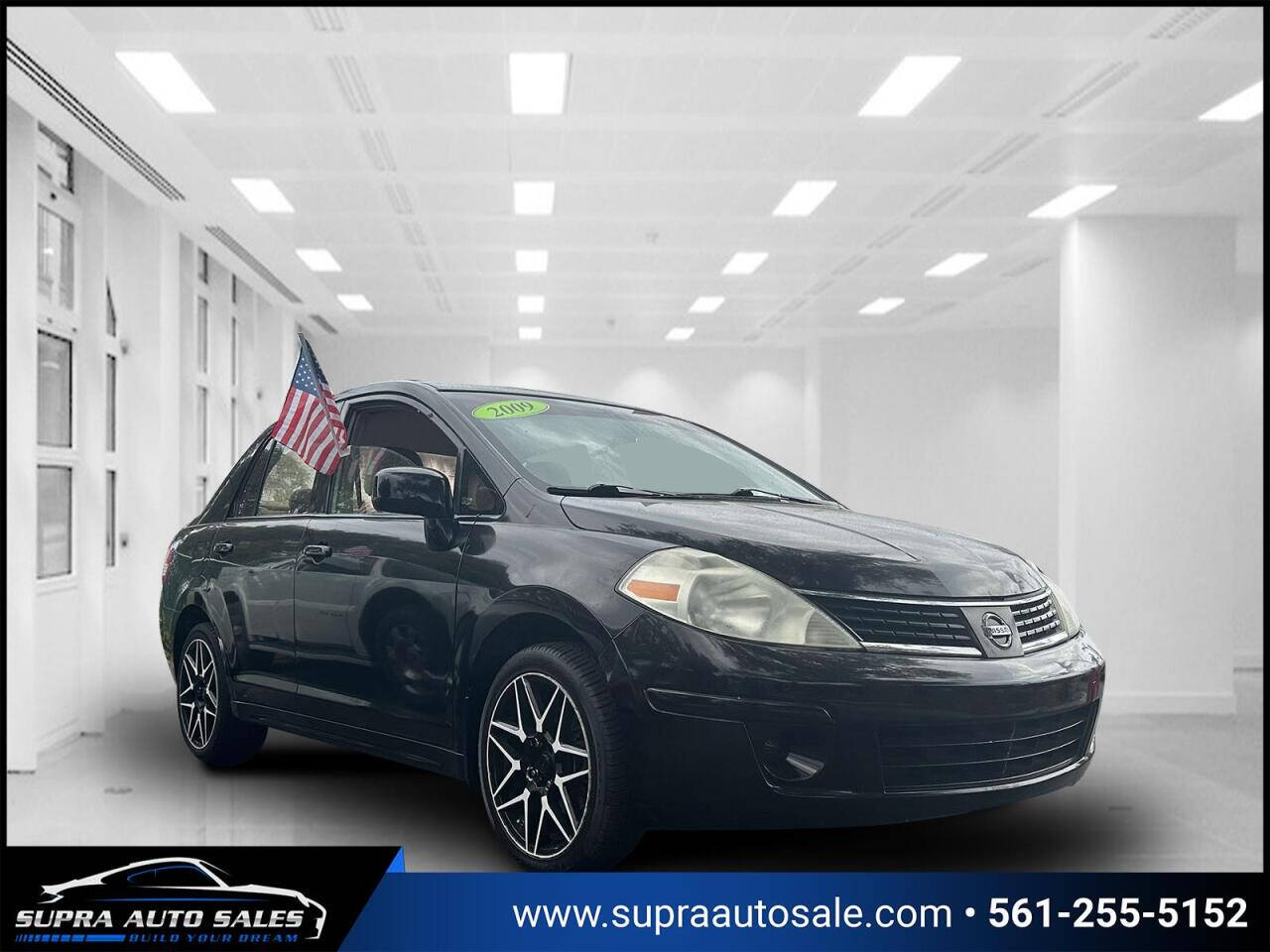 2009 Nissan Versa  - $6,900
