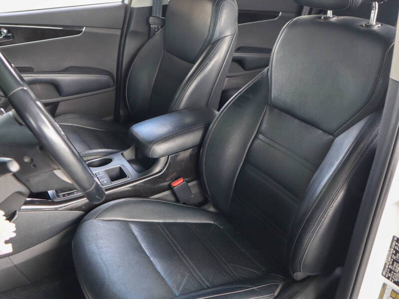 2016 Kia Sorento EX V6