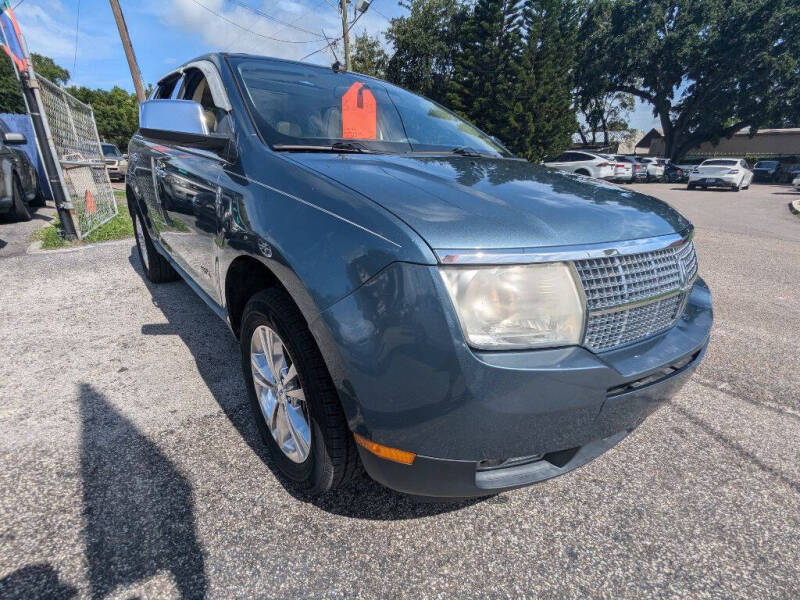 2010 Lincoln MKX Base photo 3