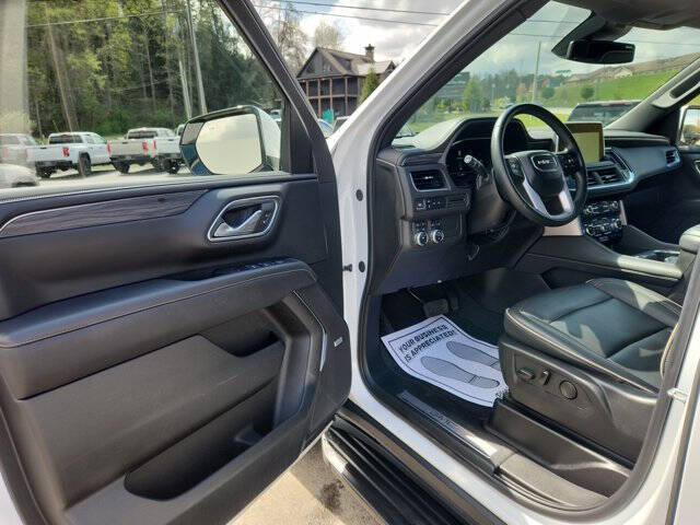 2024 GMC Yukon SLT