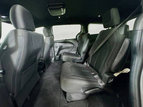 2019 Chrysler Pacifica Touring Plus