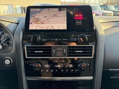 2023 Infiniti QX80 Premium Select