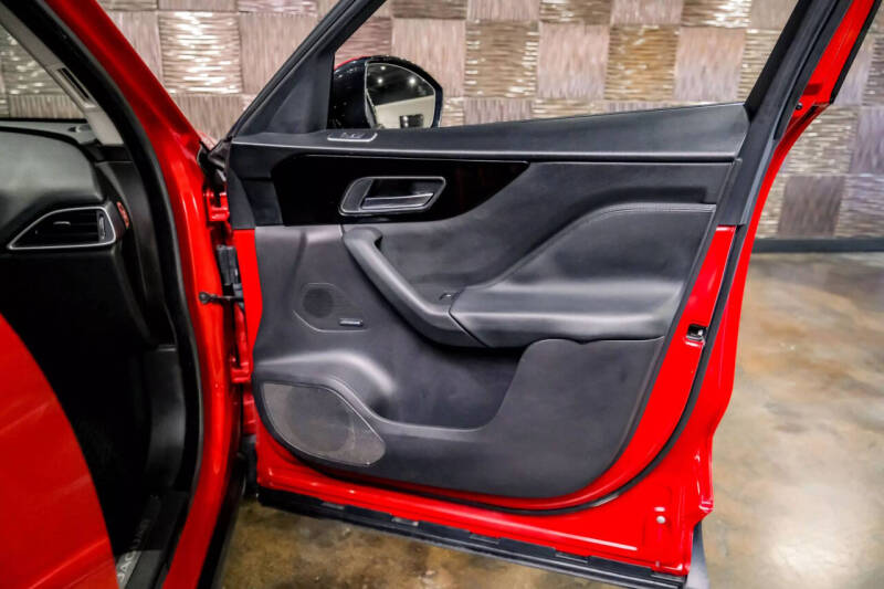 2017 Jaguar F-PACE 35t Premium