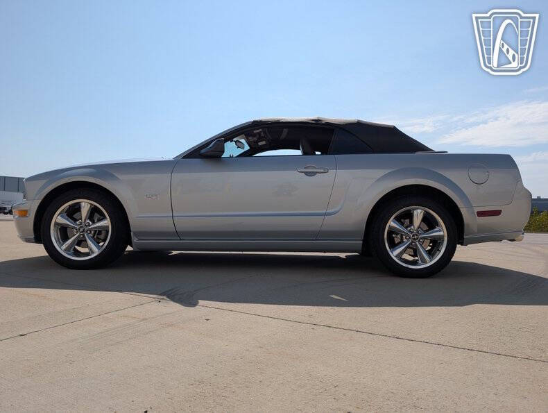 2005 Ford Mustang