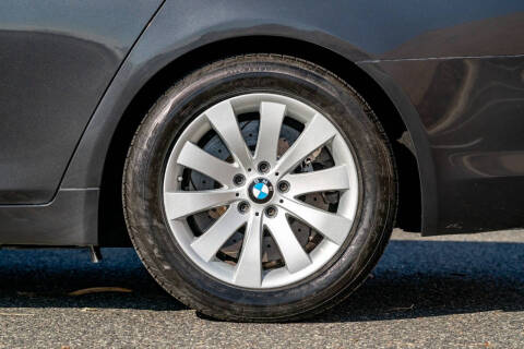 2011 BMW 7 Series 750Li xDrive