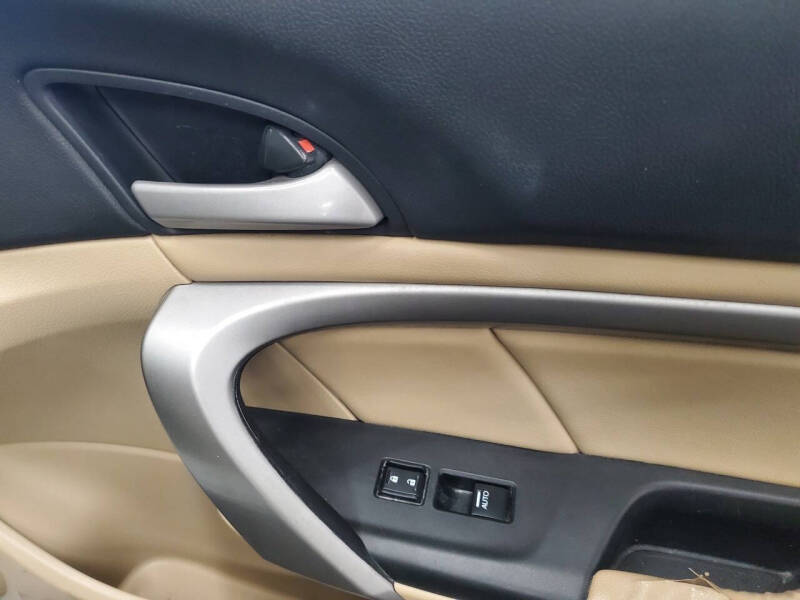 2012 Honda Accord EX-L V6 w/Navi