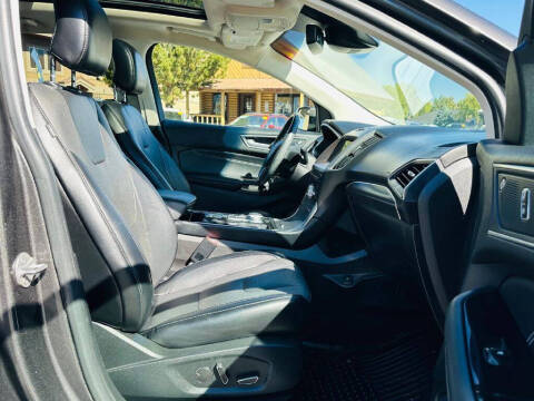 2019 Ford Edge Titanium