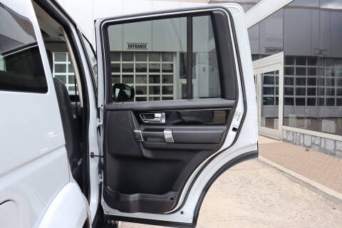 2016 Land Rover LR4 HSE LUX