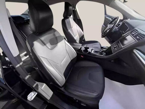 2016 Ford Fusion Titanium