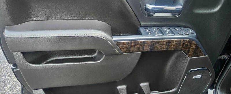 2015 GMC Sierra 3500HD Denali