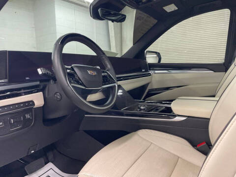 2025 Cadillac Escalade Sport