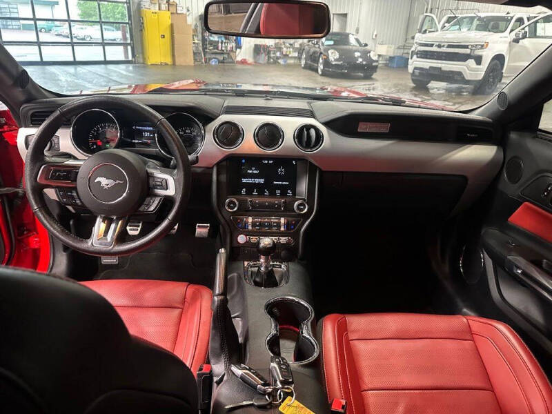2017 Ford Mustang GT Premium