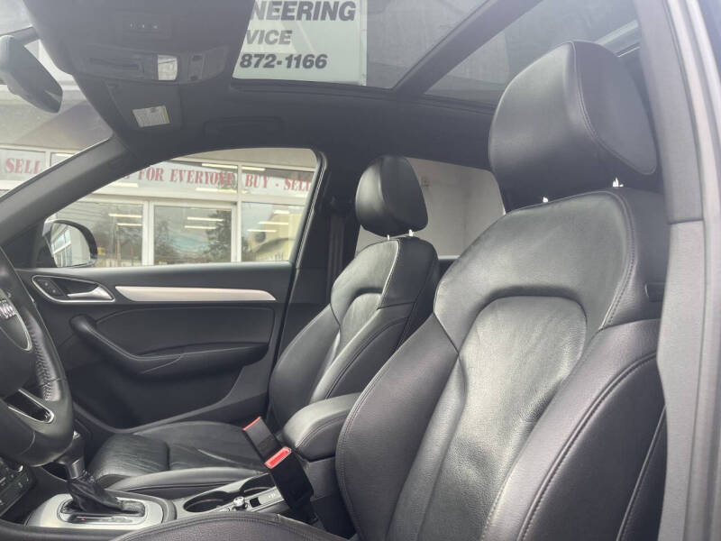 2018 Audi Q3 2.0T quattro Premium