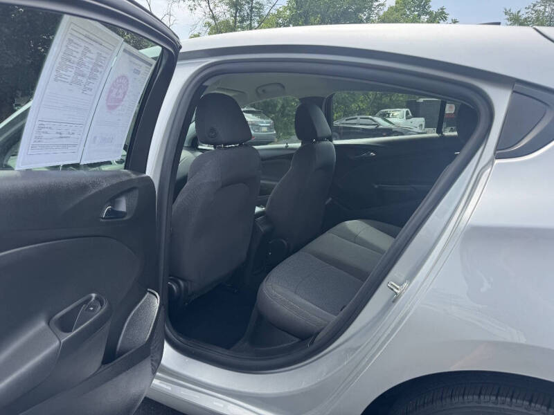 2019 Chevrolet Cruze LS