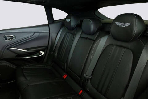 2026 Aston Martin DBX 707