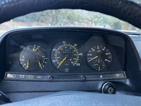 1983 Mercedes-Benz 300-Class