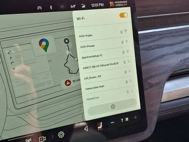2023 Rivian R1S Adventure