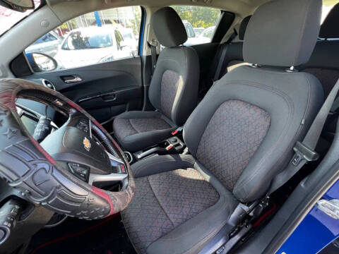 2017 Chevrolet Sonic LT Auto