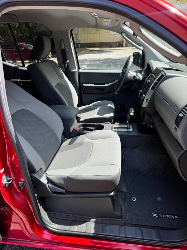 2012 Nissan Xterra S