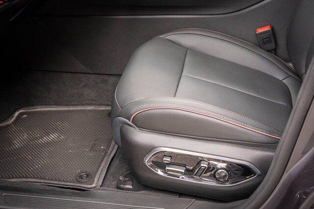 2025 Jeep Wagoneer S Launch Edition