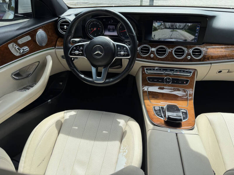 2019 Mercedes-Benz E-Class E 300