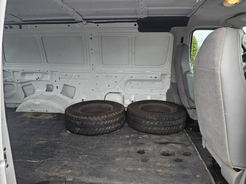 2008 Ford E-Series E-150