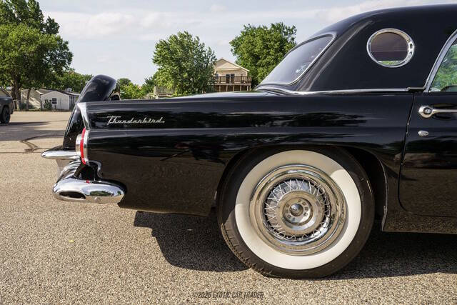 1956 Ford Thunderbird