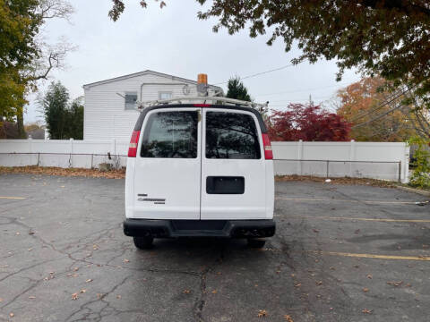 2011 Chevrolet Express 2500