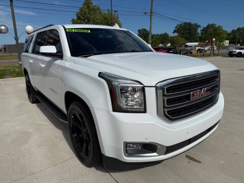 2016 GMC Yukon XL SLE