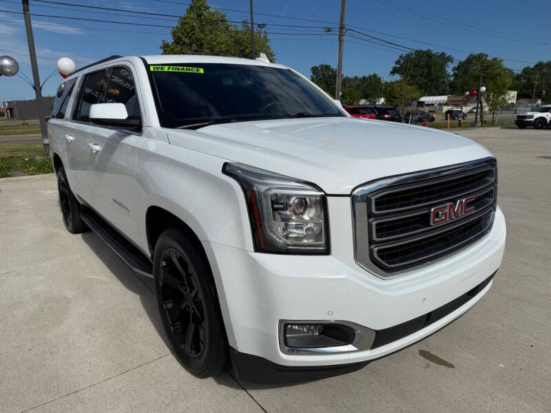2016 GMC Yukon XL SLE