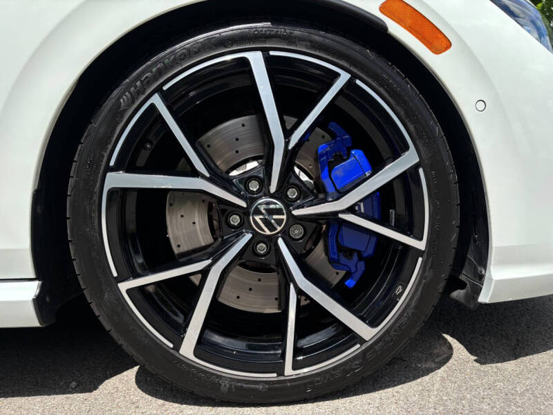 2024 Volkswagen Golf R 4Motion