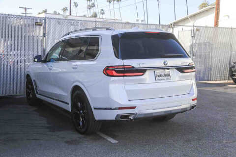 2023 BMW X7 xDrive40i