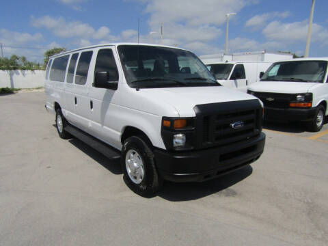 2012 Ford E-Series E-350 SD XL