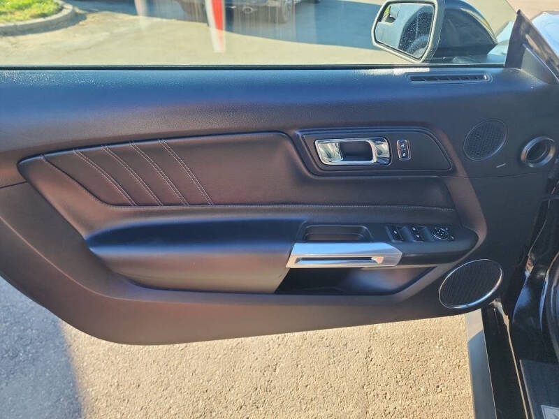 2016 Ford Mustang EcoBoost Premium