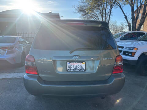 2004 Toyota Highlander