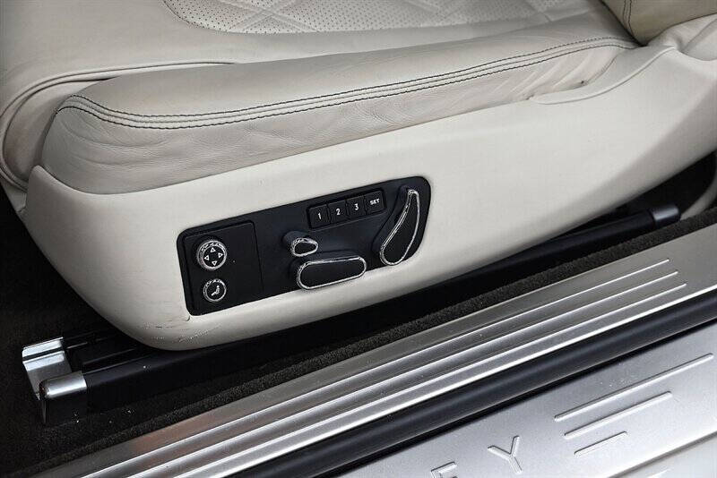 2013 Bentley Continental 25